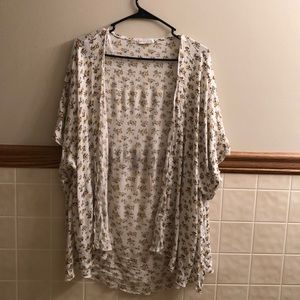 Open cardigan with floral
